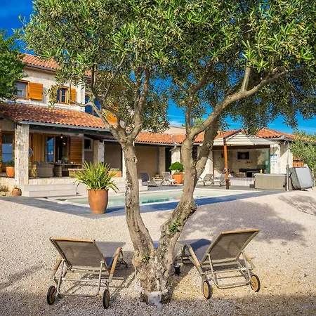 Lovely In With Wifi Prázdninový dům