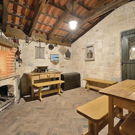 Pet Friendly In With Sauna בית נופש יאדריה