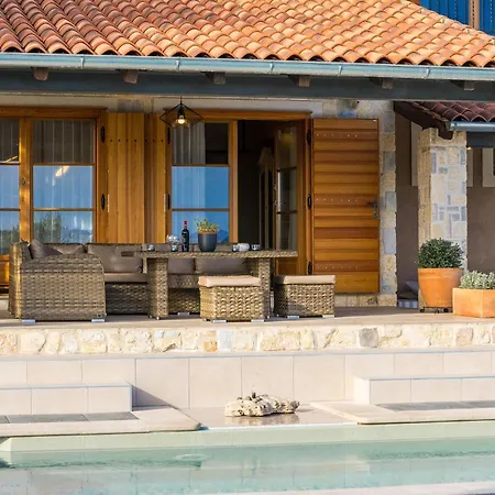 Pet Friendly In With Sauna *