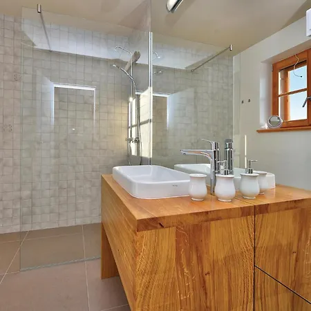 בית נופש Pet Friendly In With Sauna