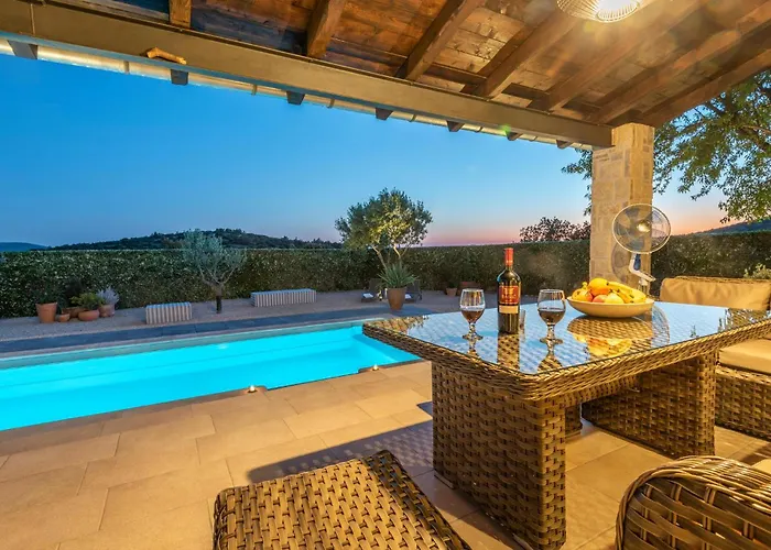 Lovely In With Wifi בית נופש