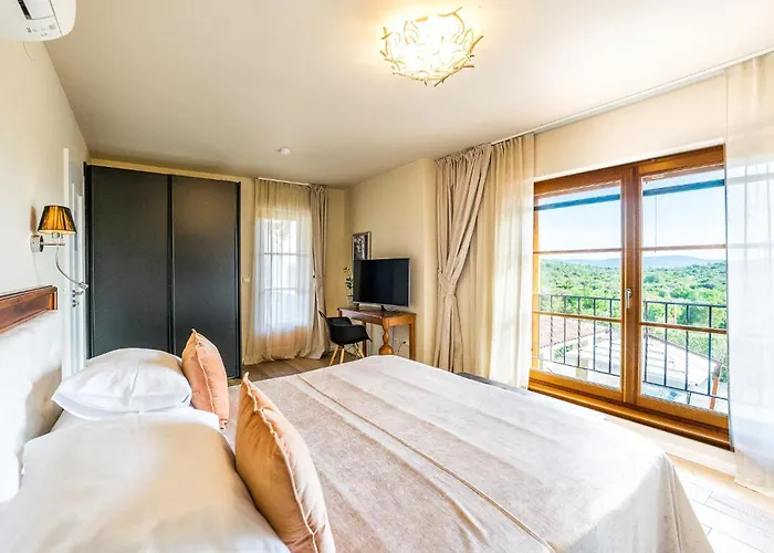 Lovely In With Wifi * יאדריה