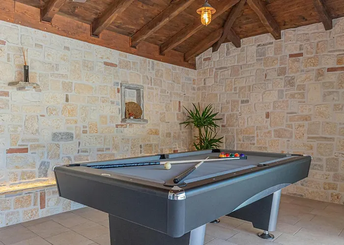 Lovely In With Wifi בית נופש